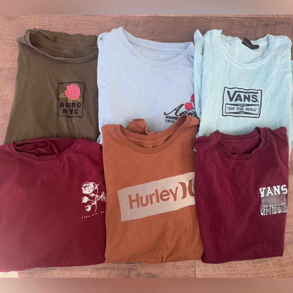 Men’s size medium shirt bundle